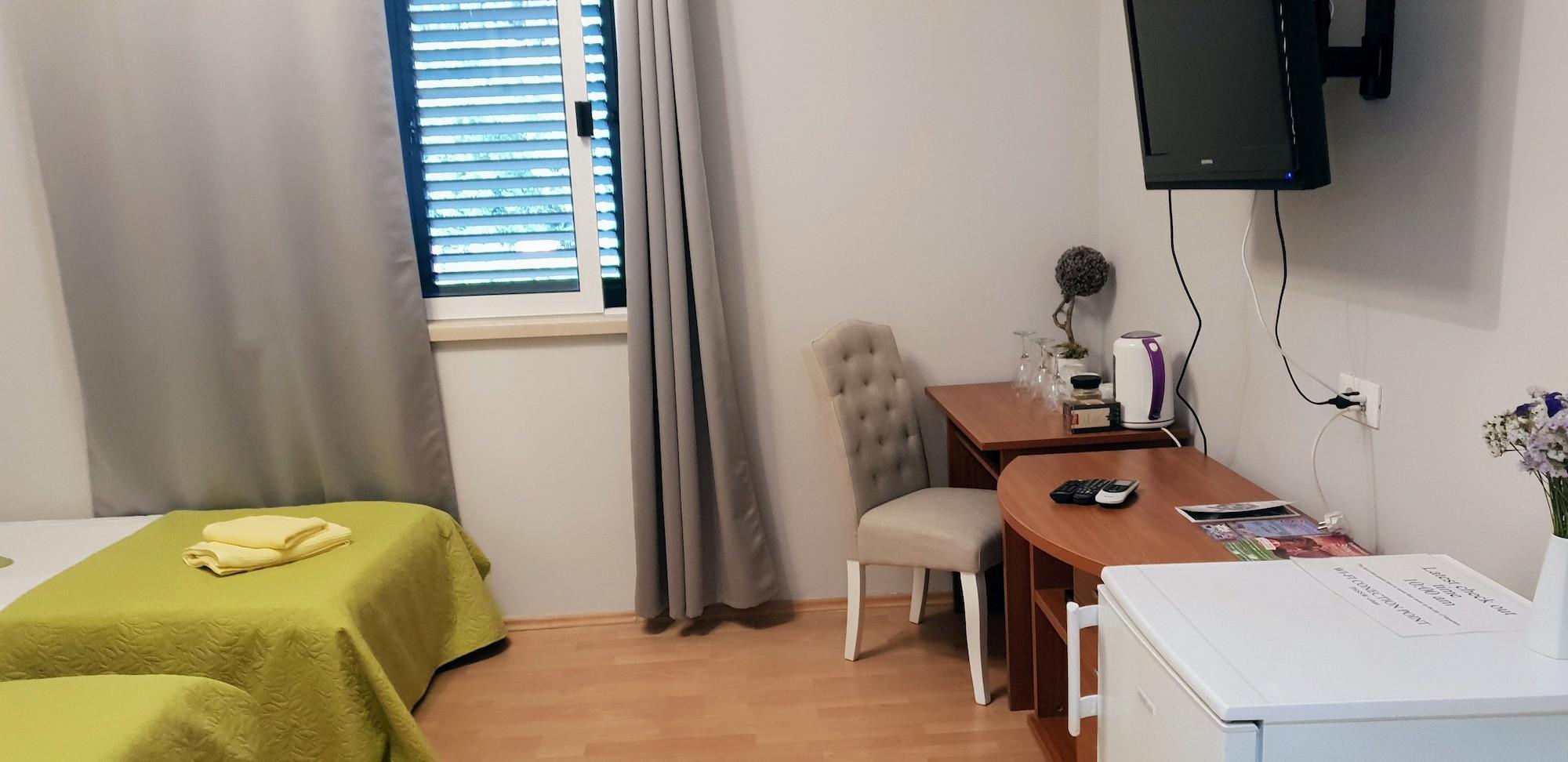 Apartments Dubelj Komolac Bagian luar foto